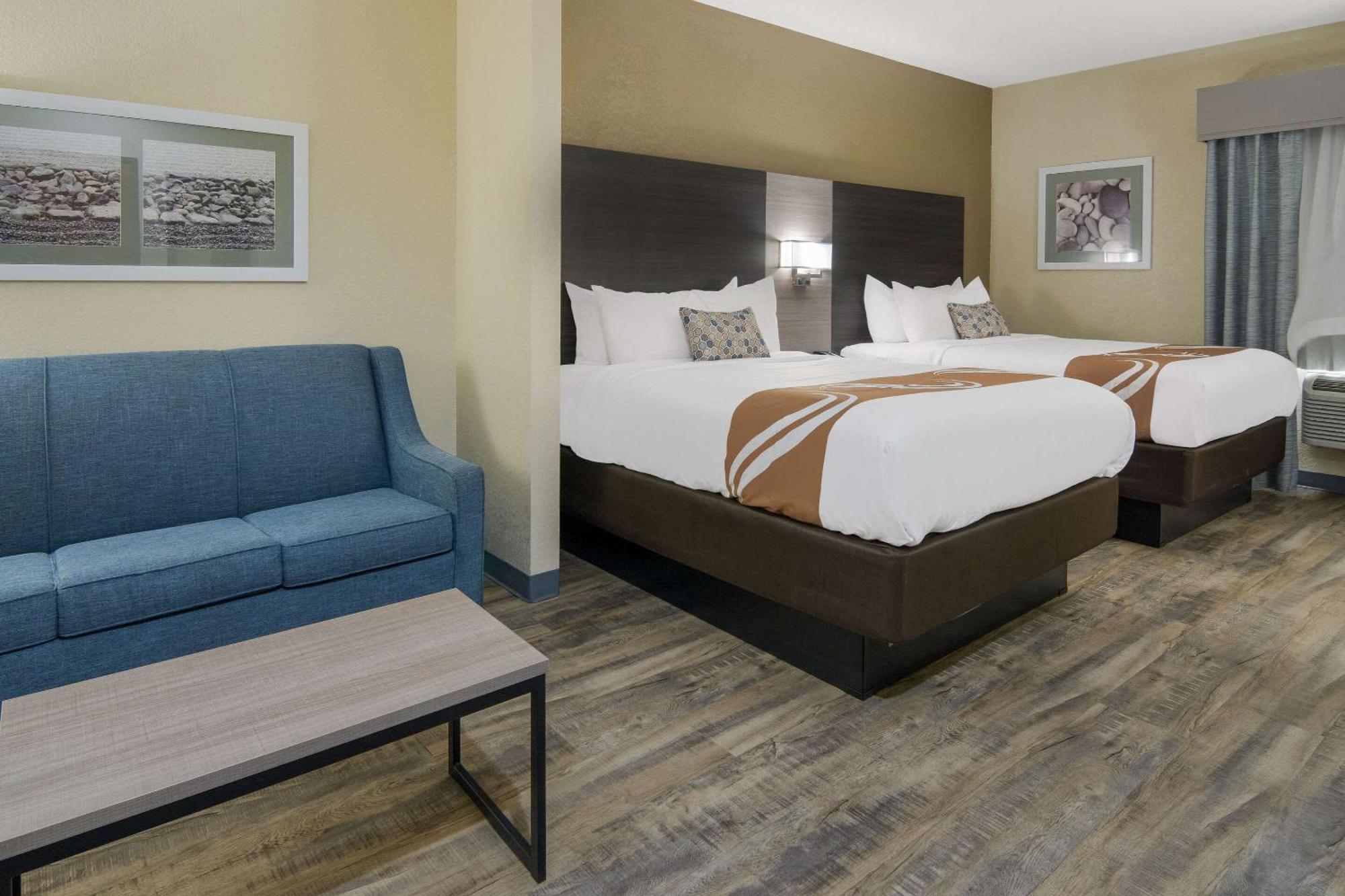Quality Inn & Suites Roanoke - Fort Worth North Екстер'єр фото